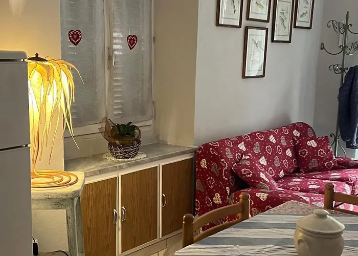 アパート La Betulla